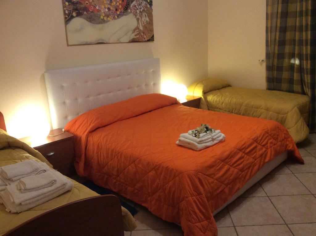 Villa Adriana B&B Comiso Zimmer foto