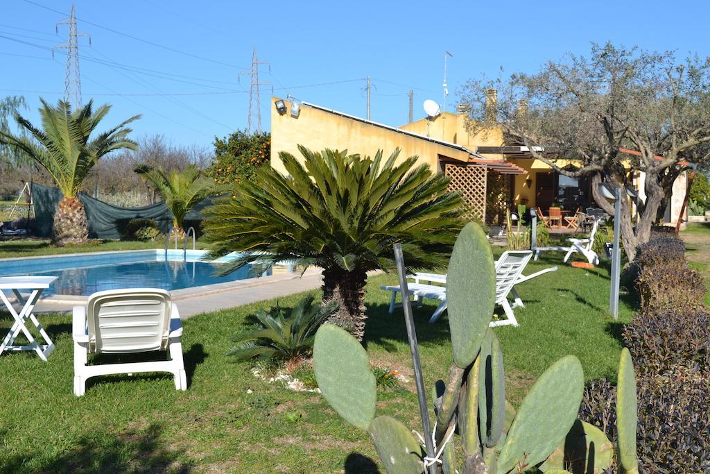 Villa Adriana B&B Comiso Exterior foto