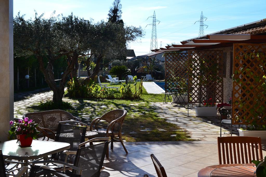 Villa Adriana B&B Comiso Exterior foto